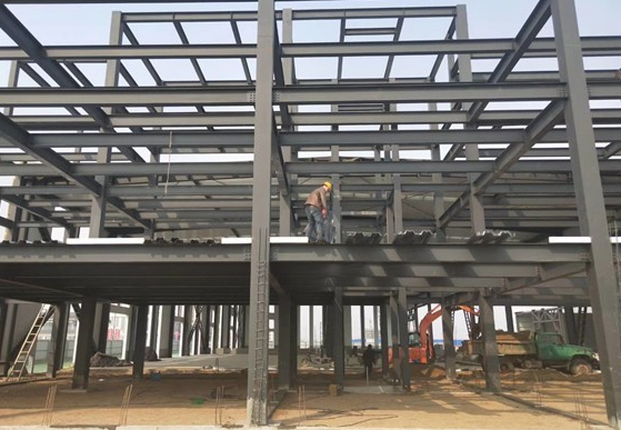 鋼結(jié)構(gòu)工程施工方淺析如何把握質(zhì)量控制點